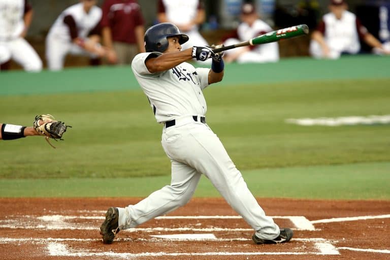 Aluminum Vs Wood Bats: Pros And Cons Of Each - Stick & Bat