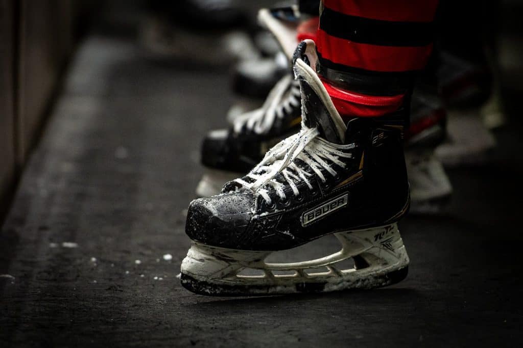 How to Lace Hockey Skates