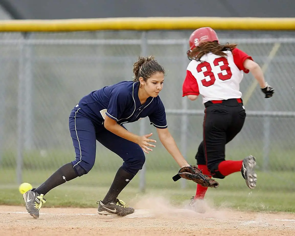 What Is Lookback Rule in Softball? Happens When Violated!